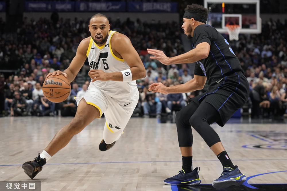 他用精准的 他用精准的