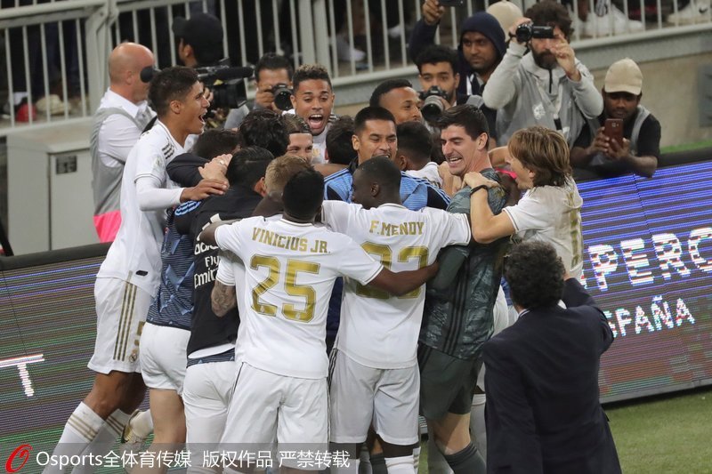 起到决定性 起到决定性