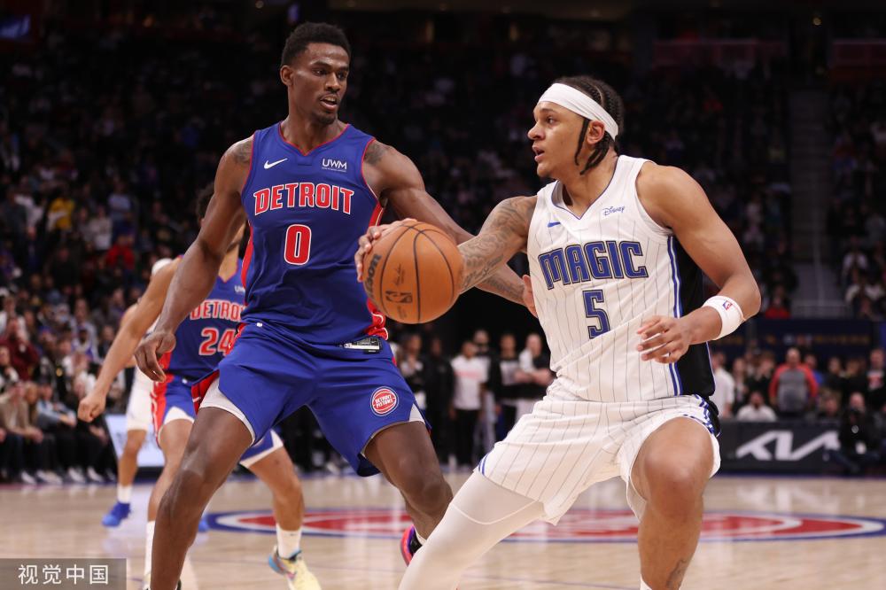 巴萨强势领 巴萨强势领