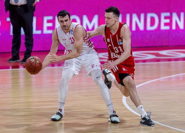 在这场焦点 在这场焦点