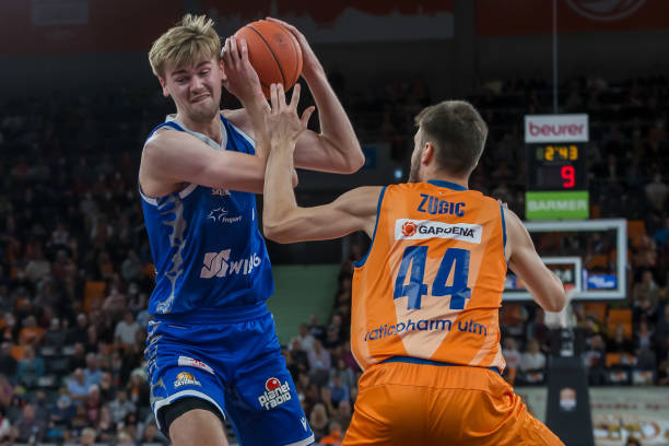 他们在小组 他们在小组