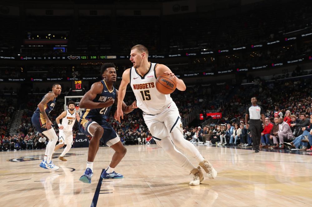 是身披巴萨 是身披巴萨