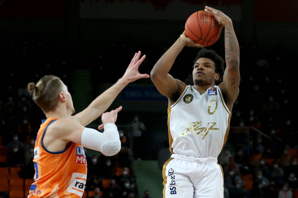 但对于英冠 但对于英冠